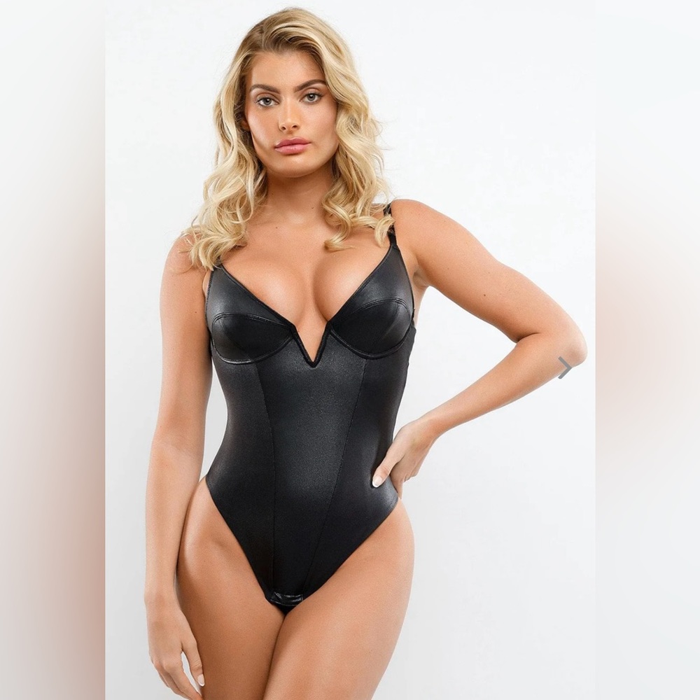Black Sculpting V-Neck Bodysuit Shapewear